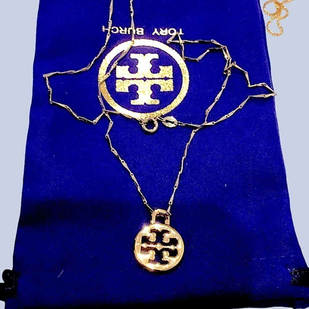TORY BURCH 18K GOLD CHARM LOGO NECKLACE - Picture 4 of 5